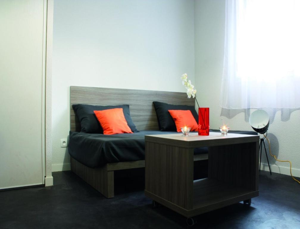 Uxco Omega Rouen Apartment Room photo