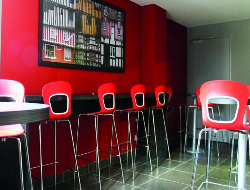 Uxco Omega Rouen Apartment Exterior photo